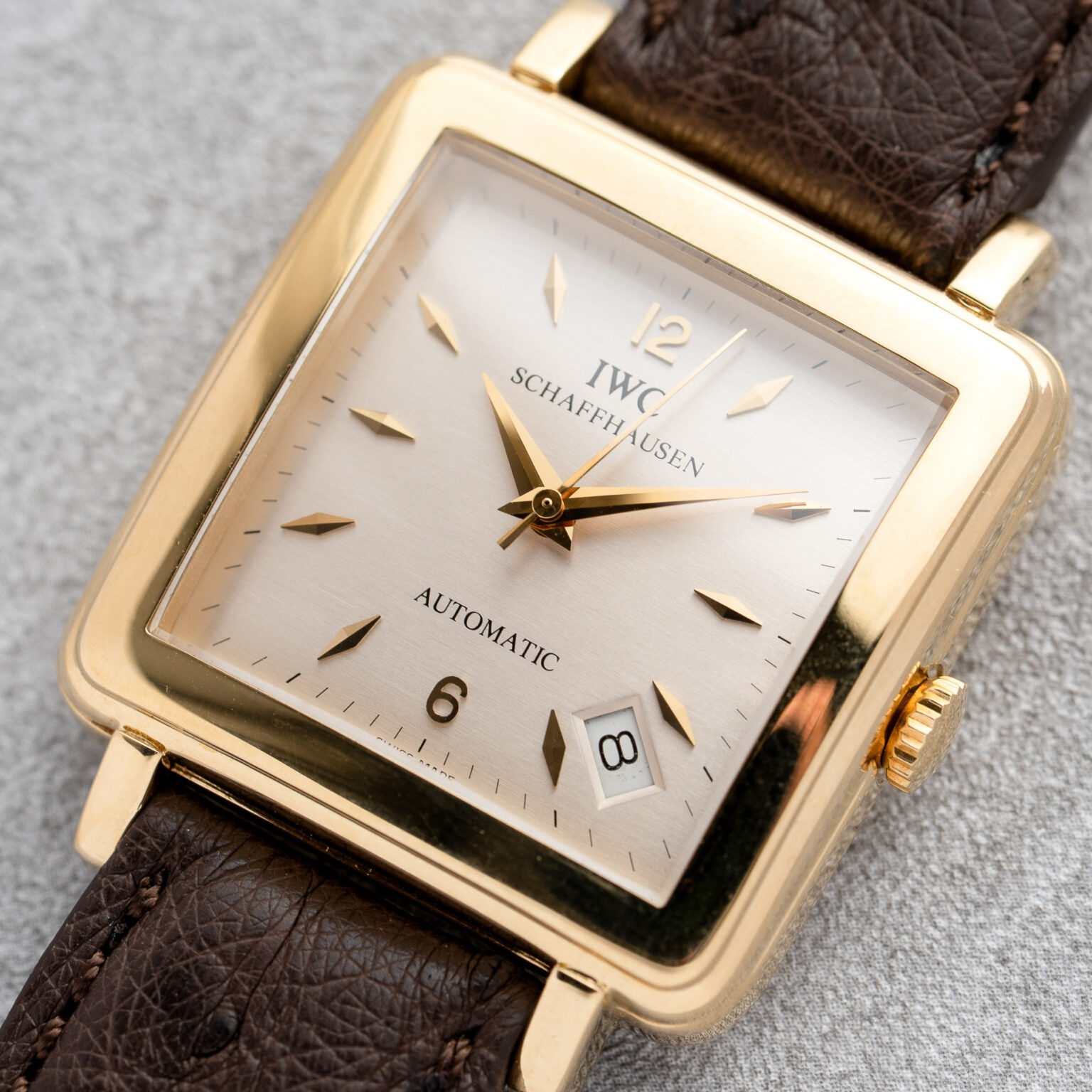 IWC Cioccolatone IW1876 Yellow gold - Image 5