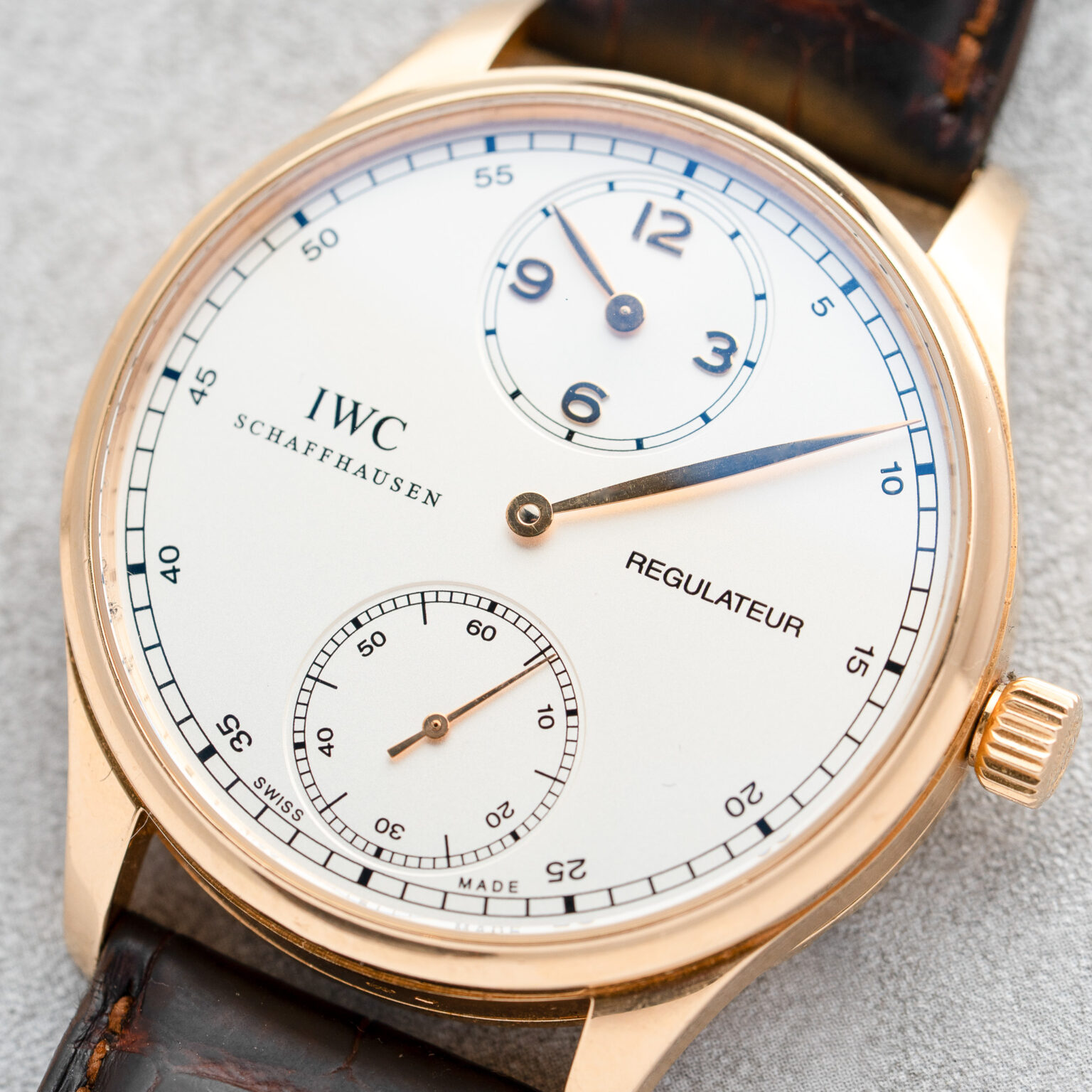 IWC Portuguise Regulateur IW544402  Rose Gold - Image 2