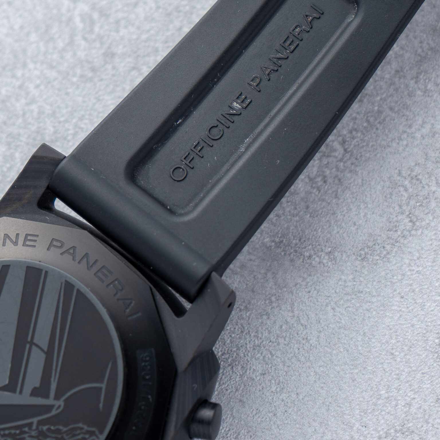 Panerai Luminor Luna Rossa Regatta PAM01038 - Image 9