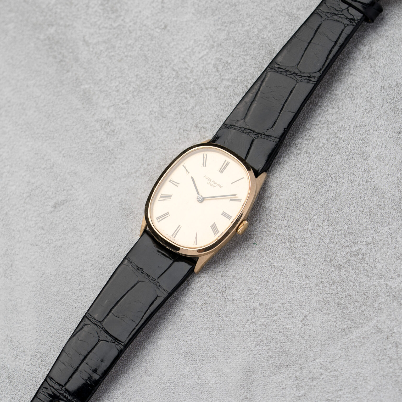 Patek Philippe Golden Ellipse 3546 - Image 9