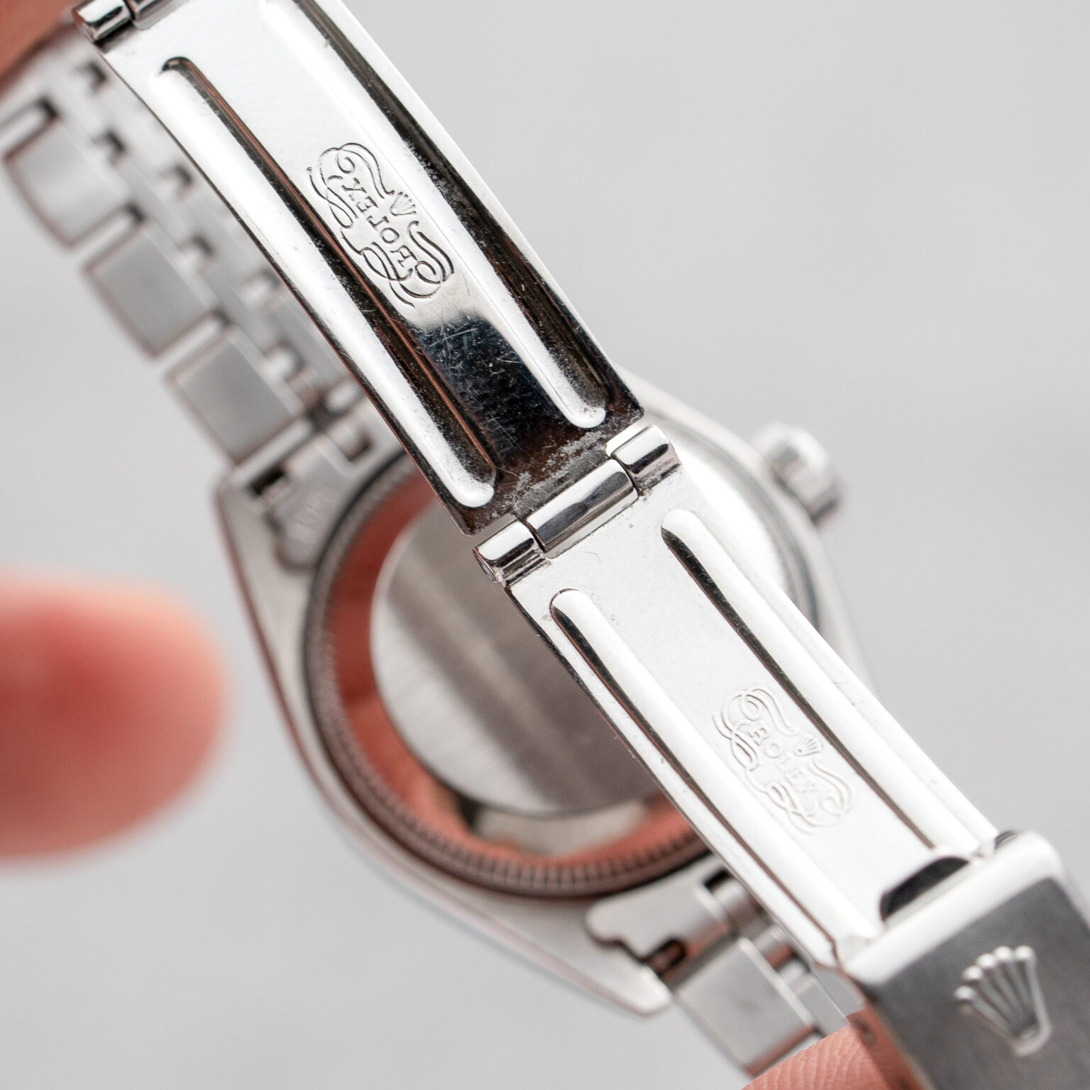 Rolex Oyster Perpetual Date 69190 - Image 9