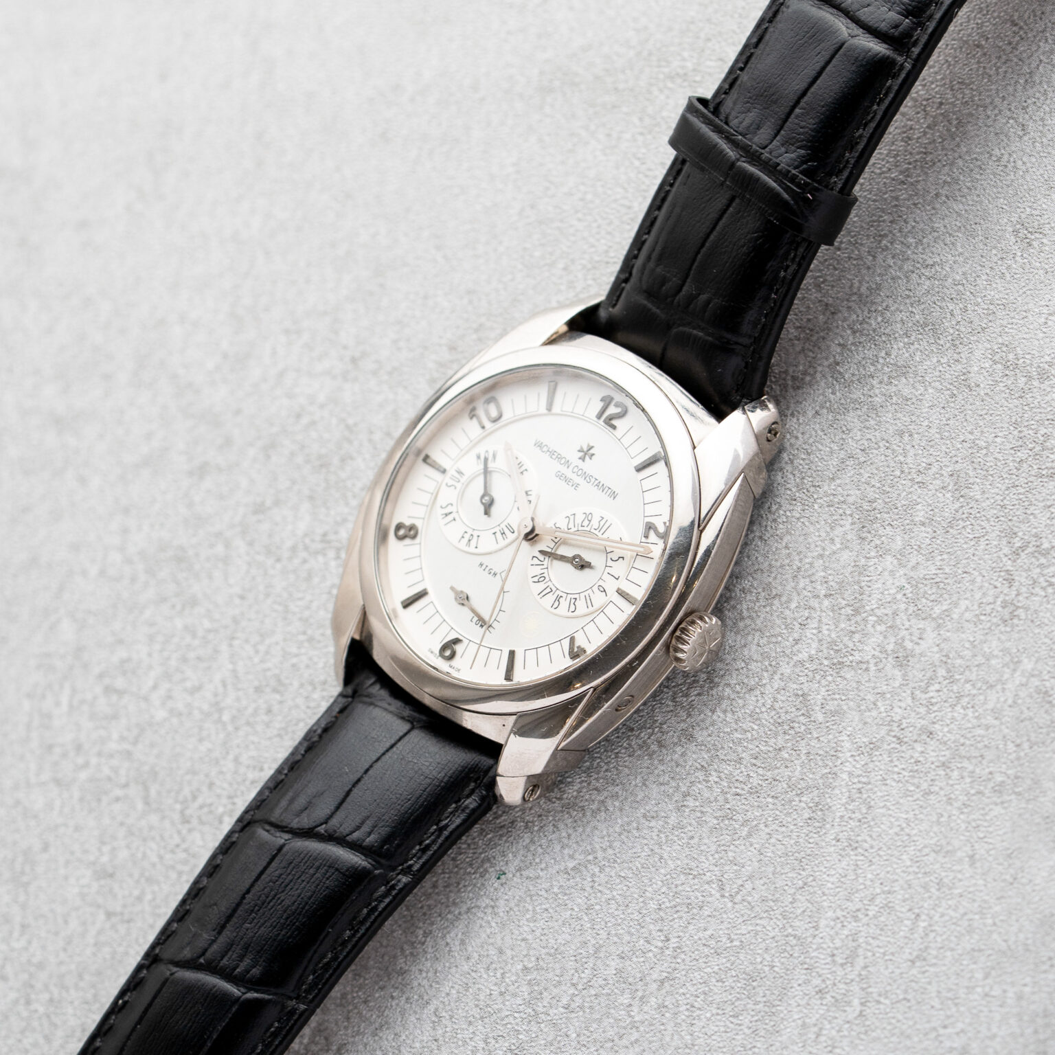 Vacheron Constantin Quai De I'lle Day Date Power Reserve in Palladium – Bild 6