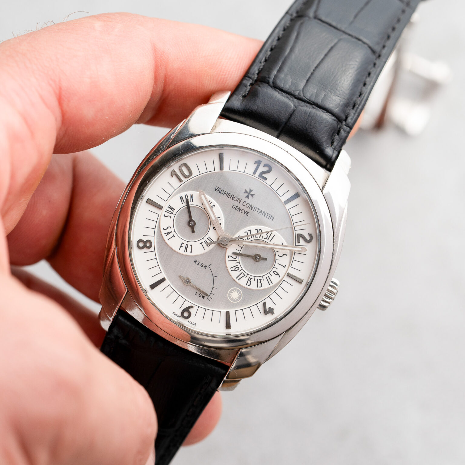 Vacheron Constantin Quai De I'lle Day Date Power Reserve in Palladium – Bild 3