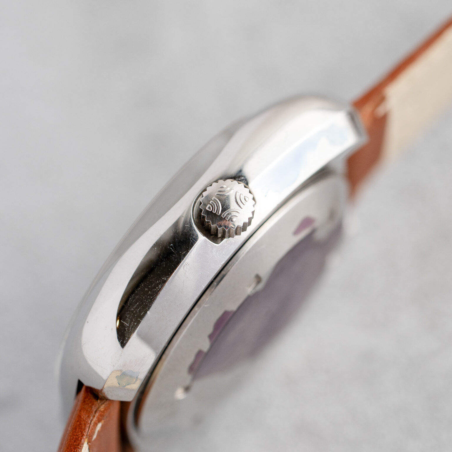 Zenith Movado Automatic Wood Dial - Image 4