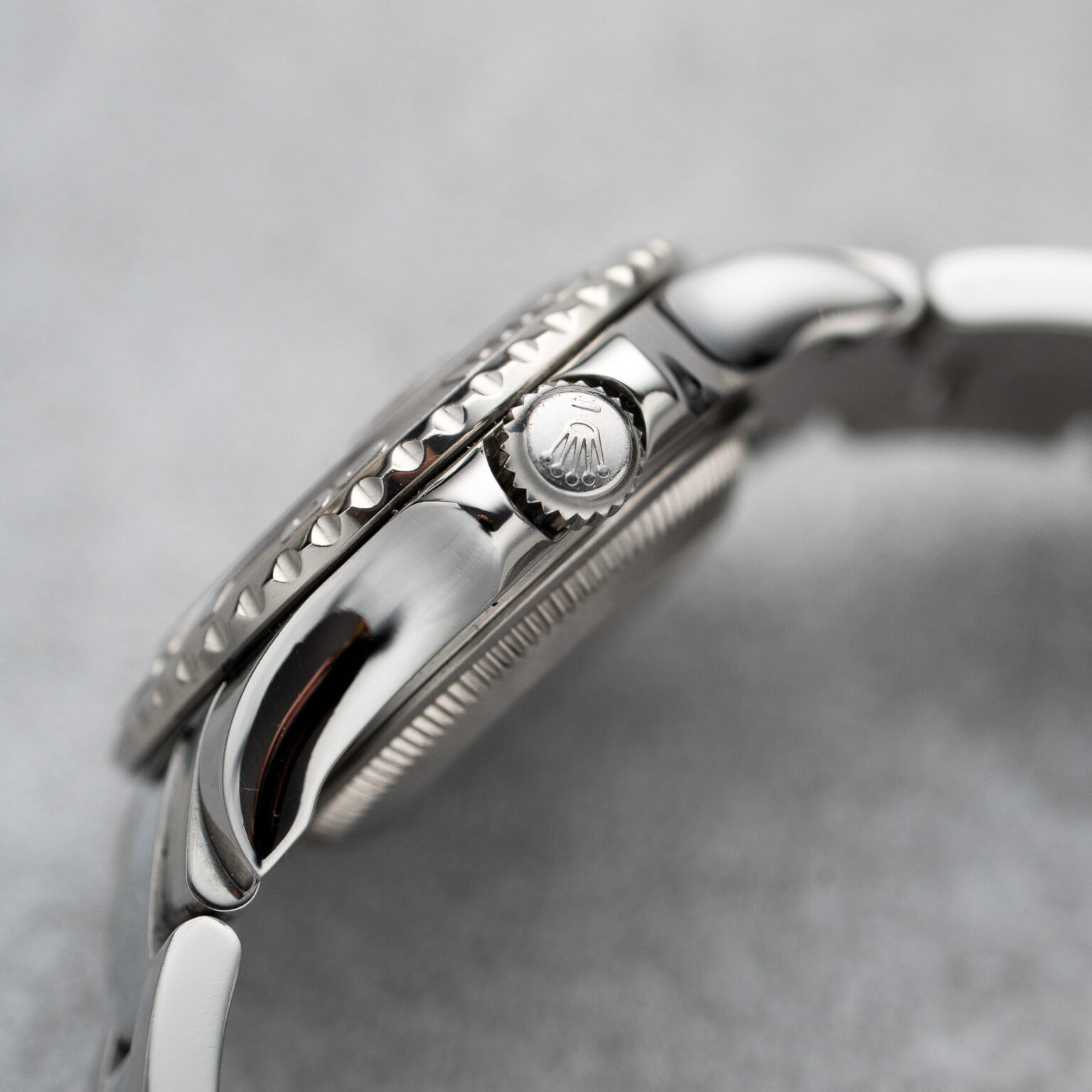 Rolex Yacht-Master 29 – Ref. 169622 | Platinum Dial - Image 4