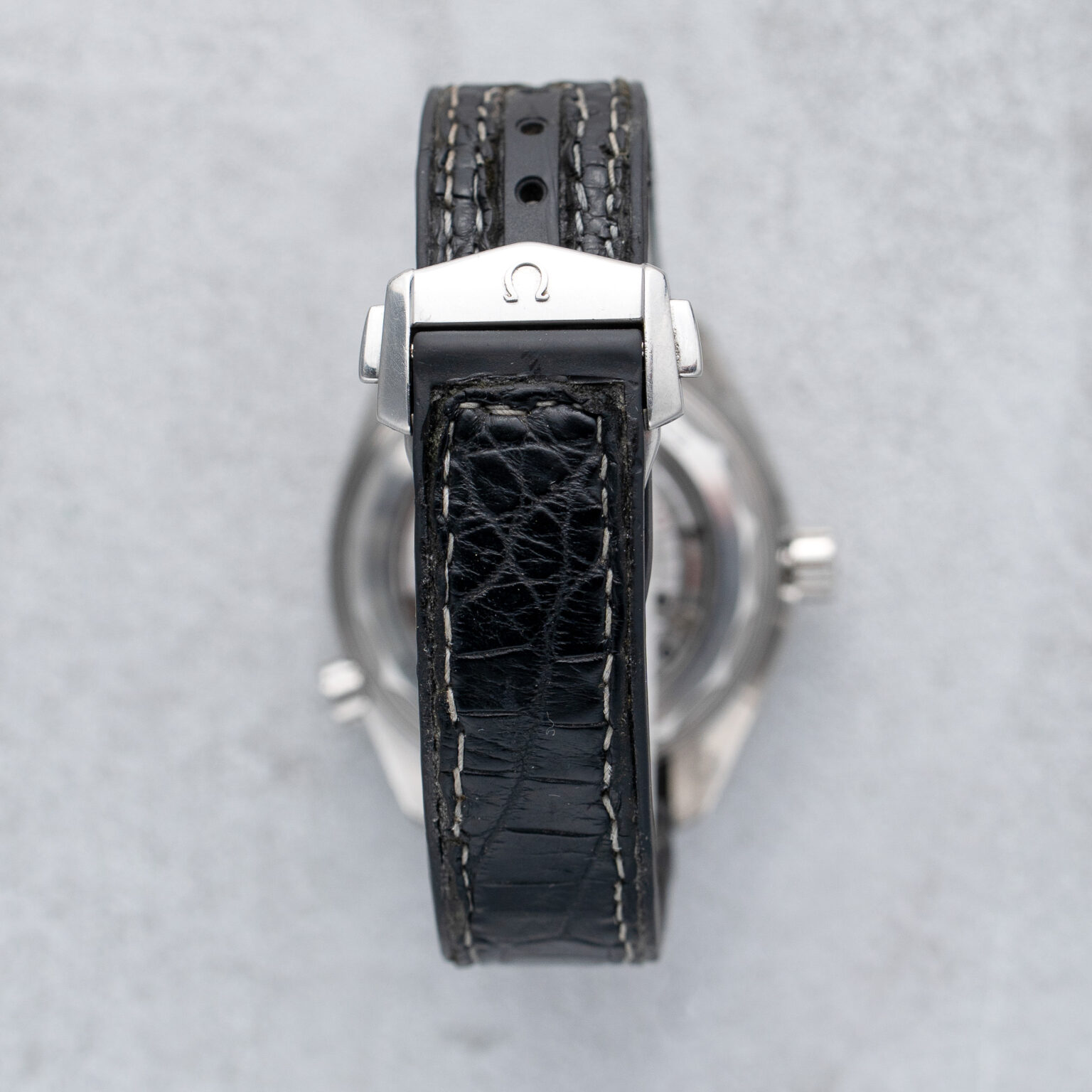 Omega Seamaster Planet Ocean 215.33.40.20.01.001 - Image 11