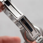 Rolex Oyster Perpetual Date 69160