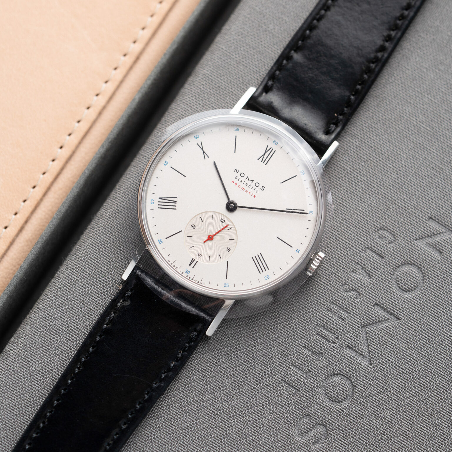 Nomos Ludwig Neomatic 282 Full Set - Image 5