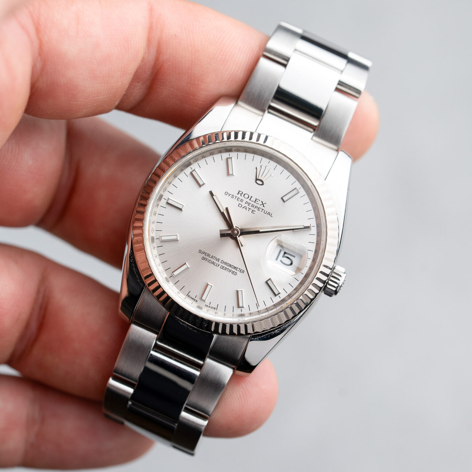 Rolex Oyster Perpetual Date ref. 115234 - Image 2