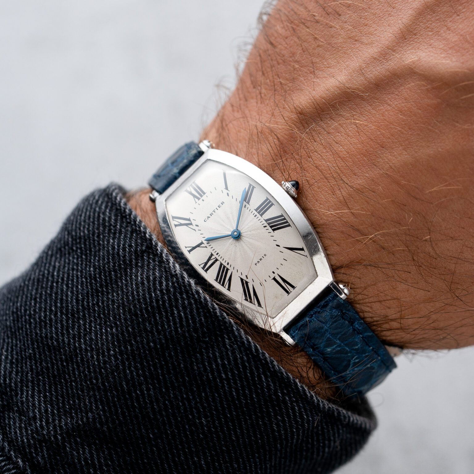 Cartier Tonneau LM – Ref. W1509551 | Platinum - Image 2